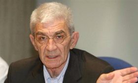Θεσσαλονίκη: Άνω - κάτω το δημοτικό συμβούλιο - Ο Μπουτάρης είπε «ανόητο» τον Καλαφάτη
