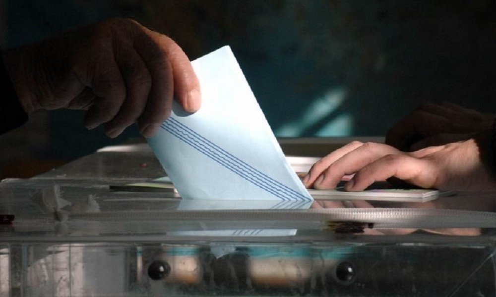 Δημοσκόπηση: Στο 6,9 η διαφορά ΝΔ - ΣΥΡΙΖΑ για τις ευρωεκλογές