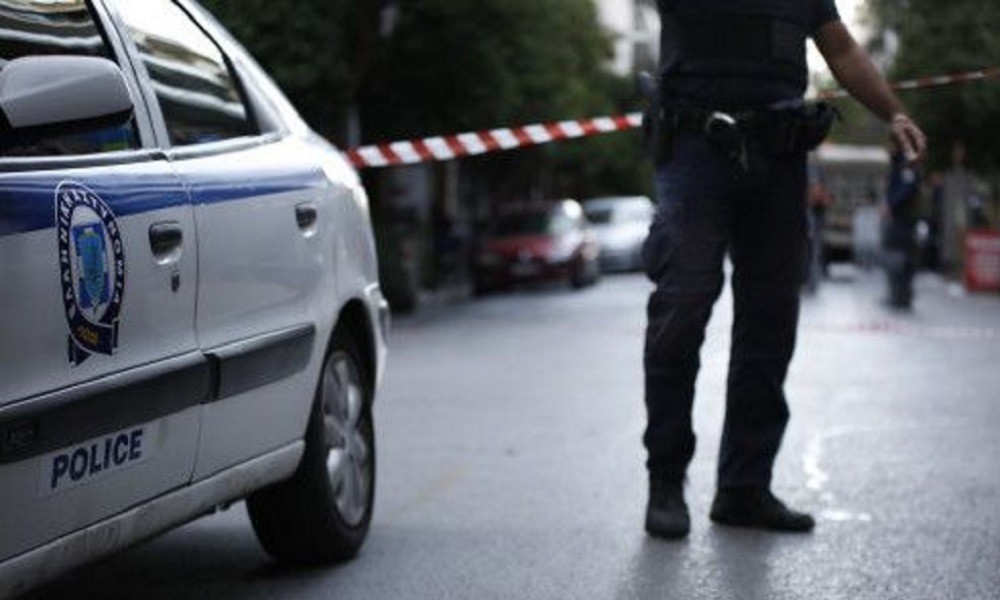Δεκάδες αλλοδαποί πέρασαν το Δερβένι και κατευθύνθηκαν προς τη Θεσσαλονίκη