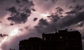 Ερχονται καταιγίδες - Σε ποιες περιοχές θα «χτυπήσει» η κακοκαιρία