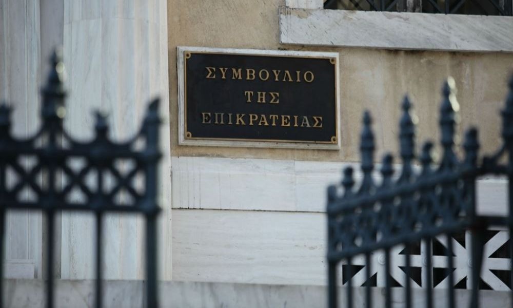 Πράσινο φως σε ΕΦΚΑ, κόκκινη κάρτα σε εισφορές