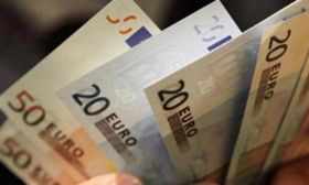 Αρχίζει από σήμερα η καταβολή των 800 ευρώ – Ποιους και πόσους αφορά