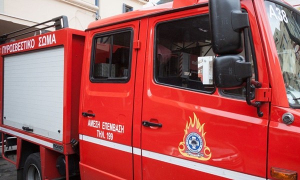 Θεσσαλονίκη: Φωτιά σε όχημα εταιρείας σεκιούριτι 