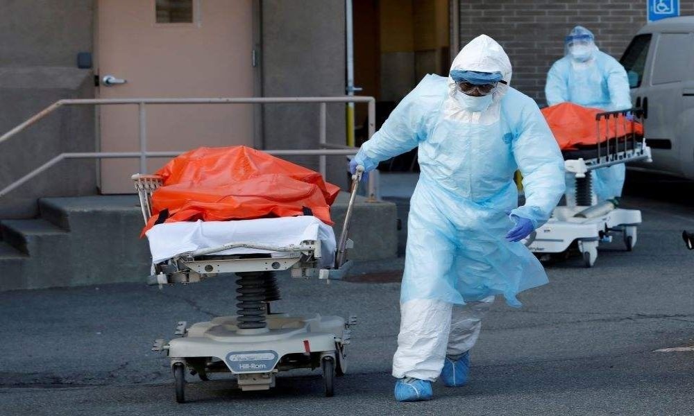 «Θερίζει» ο κορωνοΐός στις ΗΠΑ!