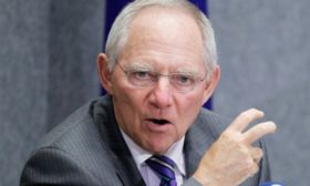 Σόιμπλε: Δεν είναι απόλυτο ότι όλα υποχωρούν μπροστά στην ανθρώπινη ζωή
