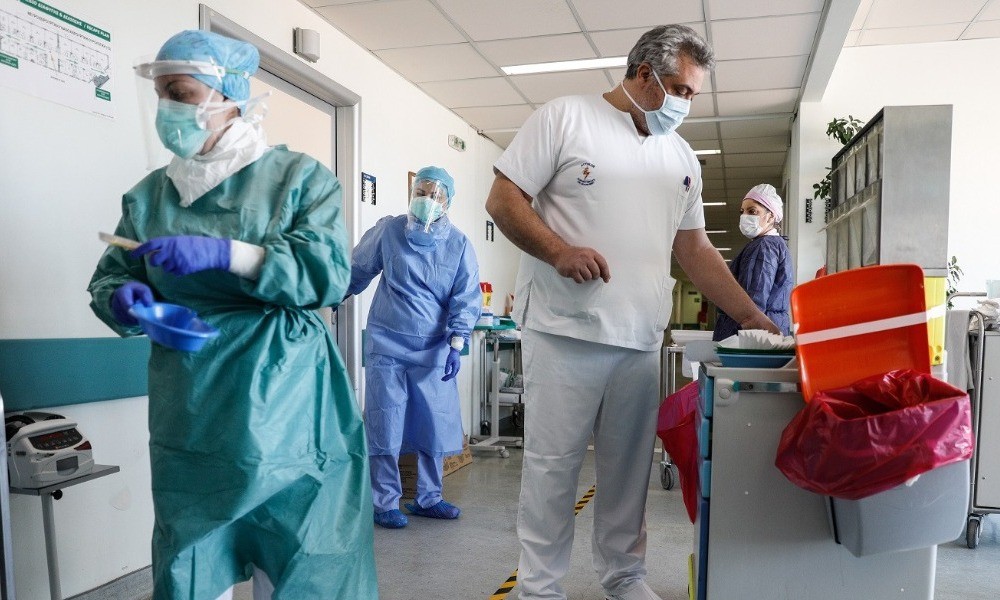 Ξεκίνησε η υποβολή αιτήσεων για 1.100 προσλήψεις στον ΕΟΔΥ