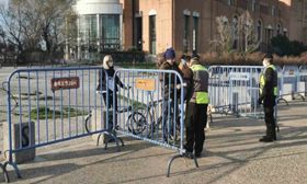 «Δεν είμαστε μπαμπούλες να κυνηγάμε τον κόσμο...»