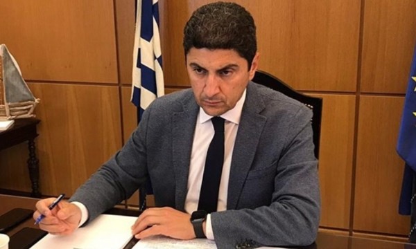 2.300 ευρώ στο κυλικείο του υφυπουργού Αθλητισμού πριν την τηλεδιάσκεψη - Ο Αυγενάκης ήταν μόνος του!