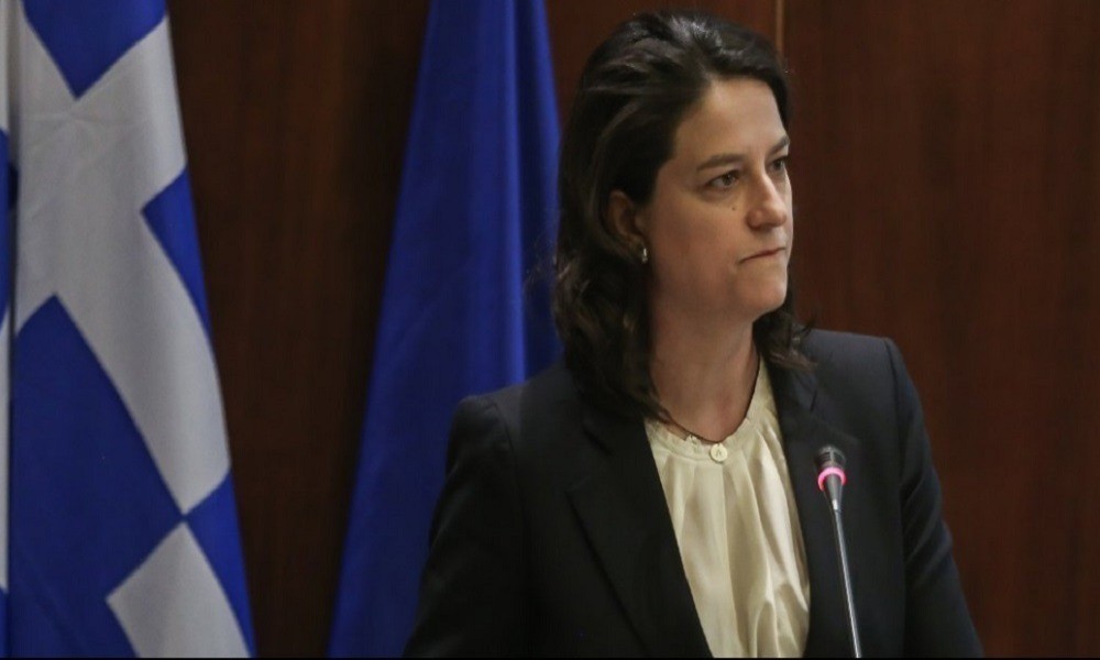 Κεραμέως: Έχουν ληφθεί όλα τα μέτρα για τα σχολεία - Καθ' οδόν τα αντισηπτικά