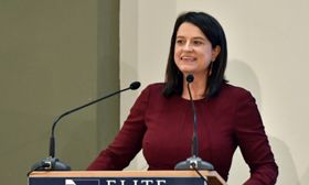 Κεραμέως: Όλα έτοιμα για το άνοιγμα των σχολείων - Ανοίγουν και τα φροντιστήρια