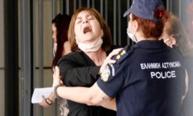 Ξέσπασε η μητέρα της Ε. Τοπαλούδη όταν άκουσε για ελαφρυντικό (vid)