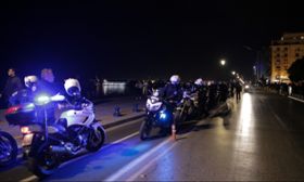 Θεσσαλονίκη: Επεισόδια μεταξύ διαδηλωτών - αστυνομίας κατά του lockdown